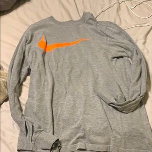 nike long sleeve